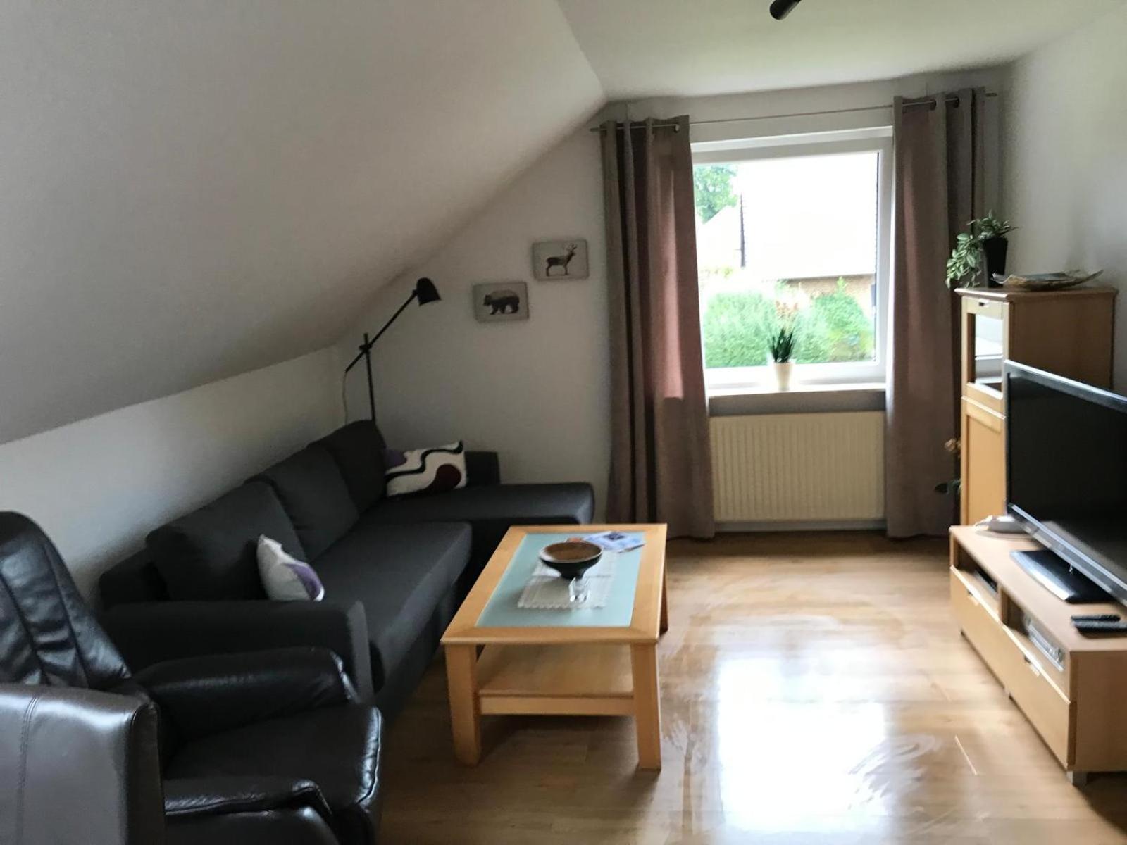 Fewo Am Aper Tief Mind 2 Naechte Apen Buitenkant foto